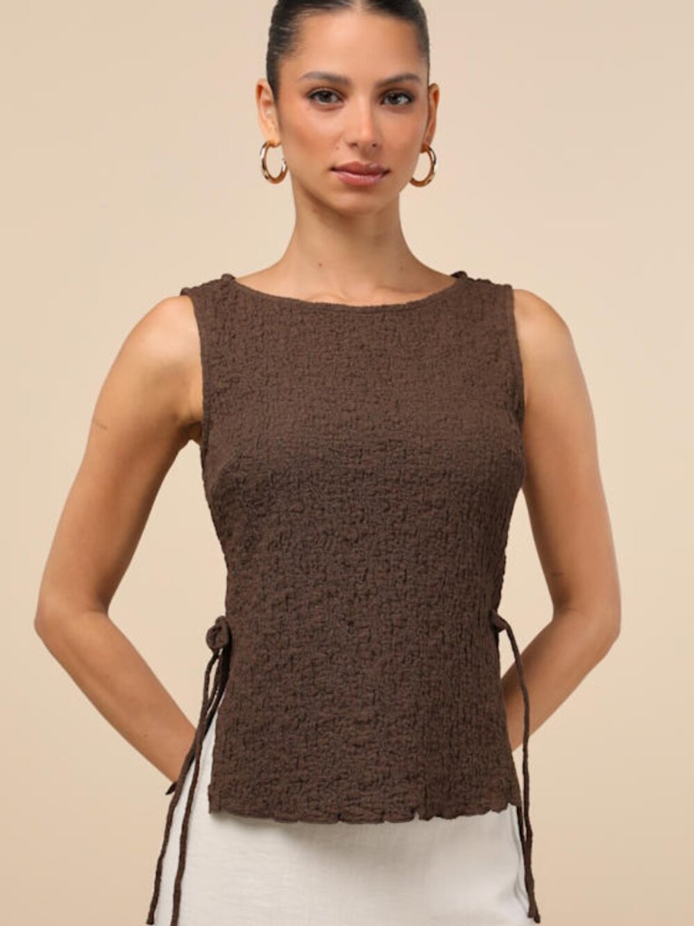 Lulus Bizzy Brown Textured Side-tie Tank Top - Size M